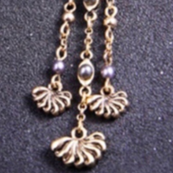 Long Dangling pendant Earrings w/Faux pearls 3" Long Earrings - Betsey Johnson - Picture 7 of 7